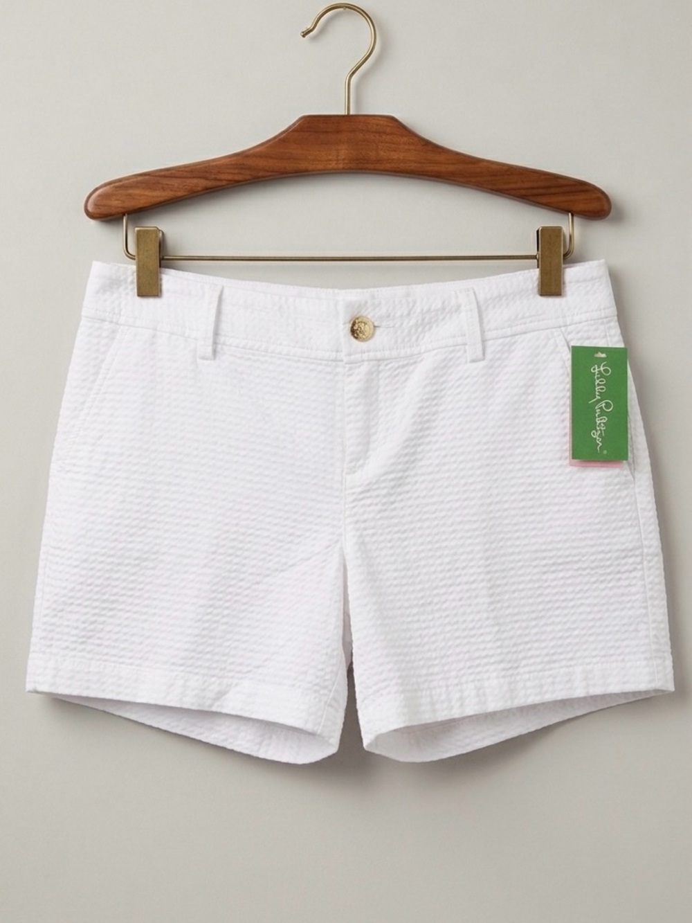 Lilly Pulitzer Callahan Shorts NEW– Resort White - Size 14.